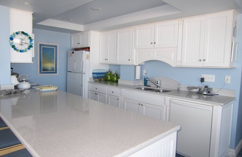 Bethany Beach Condo | Panoramic Oceanfront. Beautiful Five Star. The perfect summer vacation.
