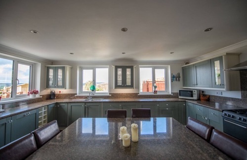 Banc-y-felin Hotel | Pantysgyfarnog