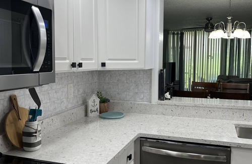 Trailer Estates Condo | Paradise at Shorewalk