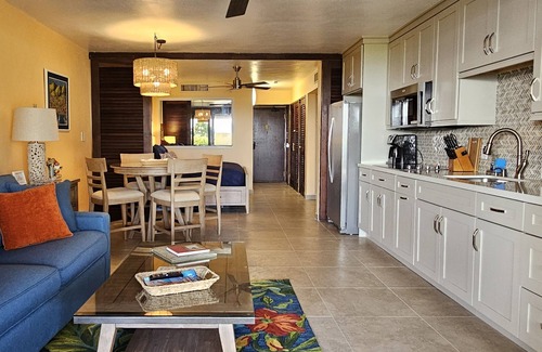 Red Hook Condo | Paradise For The Two Of You Or Your Family.