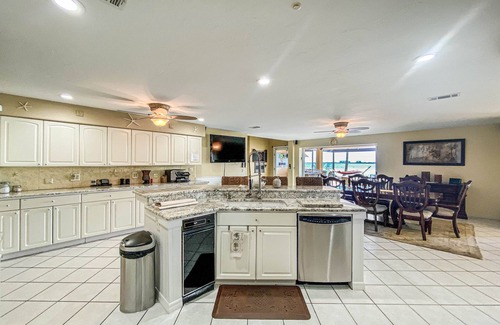 Palmetto House | Paradise on the Bay - Snead Island FL Waterfront - pool featured on Insane Pools