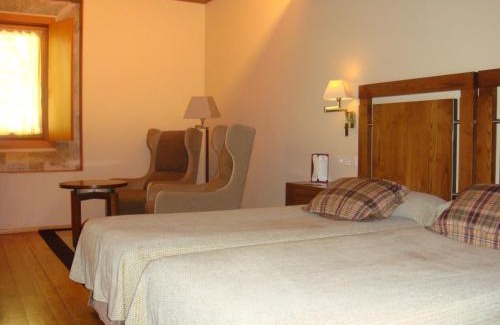 Santo Estevo de Ribas de Sil Hotel | Parador de Santo Estevo