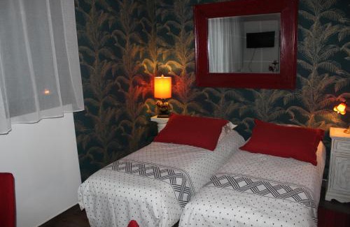 Malakoff House | PARIS de FLORE Stane