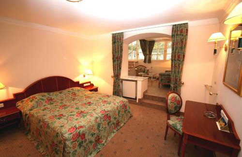Ettringen Hotel | Park Hotel am Schloss