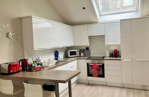 Kelvinbridge Cottage | Park Mews - Glasgow Scotland