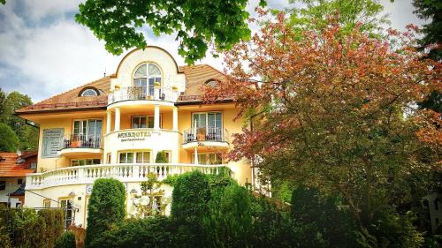 Bad Faulenbach Hotel | Parkhotel Bad Faulenbach