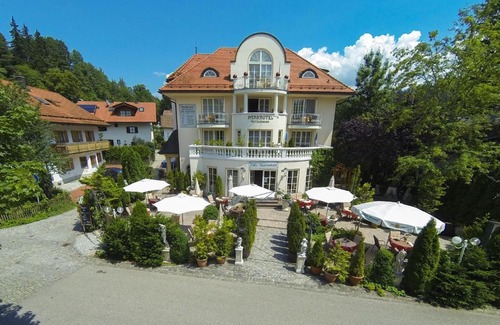 Bad Faulenbach Hotel | Parkhotel Bad Faulenbach
