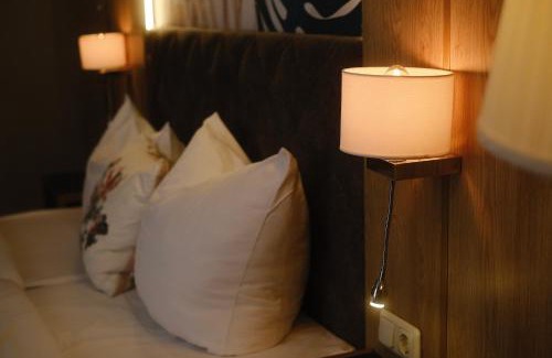 Uetersen Hotel | PARKHOTEL - Rosarium