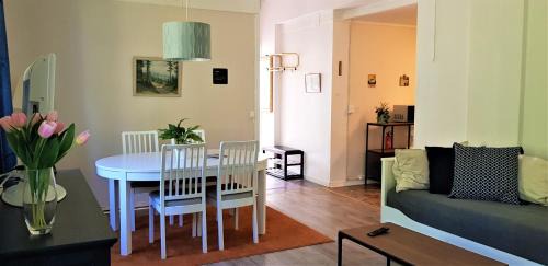 Koppom Apartment | Parkvillan Sunshine Living Condo