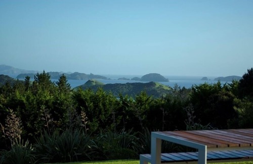 Russell Villa | Paroa Retreat - Supreme House of The Year 2008