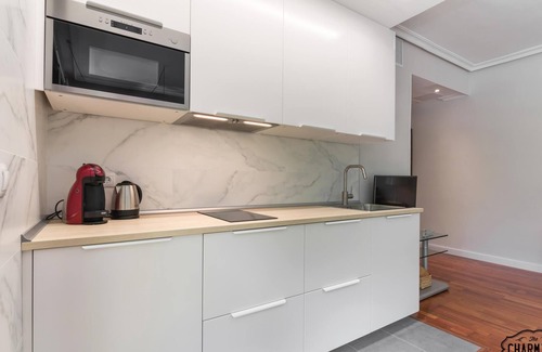 Golden Triangle of Art Apartment | Paseo del Prado II - 1-bedroom apartment with Pool