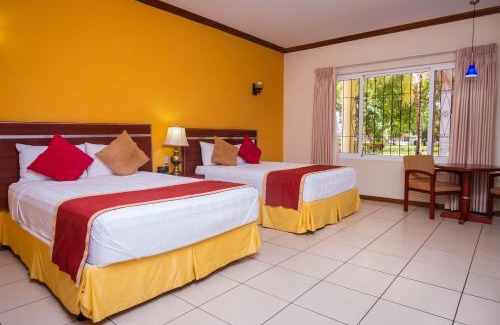 San Luis Talpa Hotel | Pato Canales Hotel & Resort