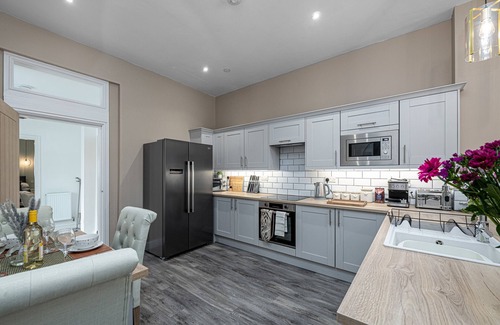 Rhyd-y-clafdy Apartment | Peace Retreats