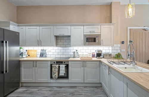 Rhyd-y-clafdy Apartment | Peace Retreats