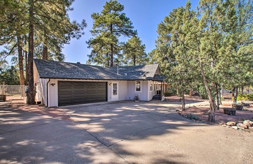 Payson Cottage | Peaceful Deck + Fire Pit: Payson Home!