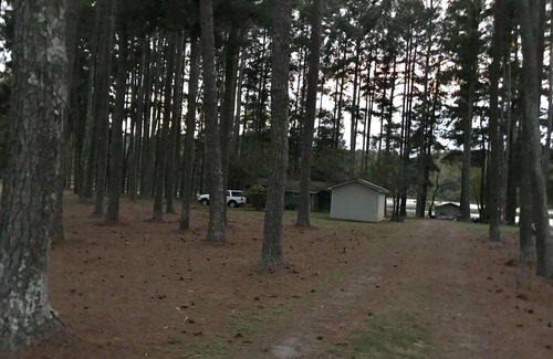 Athens House | Peaceful River Hideaway