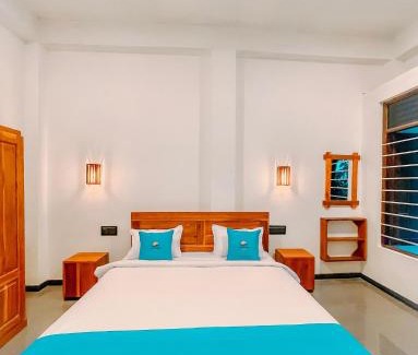 Pottuvil Division 2 Hotel | Peak Bay Resort