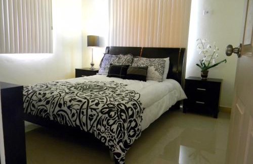Tumon Apartment | Pedro Villas