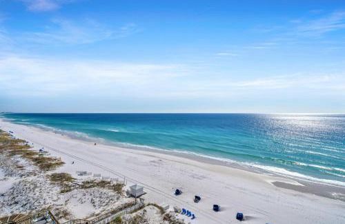 Destin Apartment | Pelican Beach Resort Unit 1109