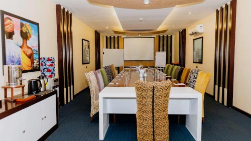 Oyster Bay Hotel | Peninsula Hotel Dar Es Salaam