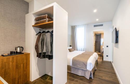 el Mercadal Hotel | Peninsular