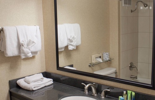 Camp Hill Hotel | Penn Harris Hotel Harrisburg, Trademark by Wyndham