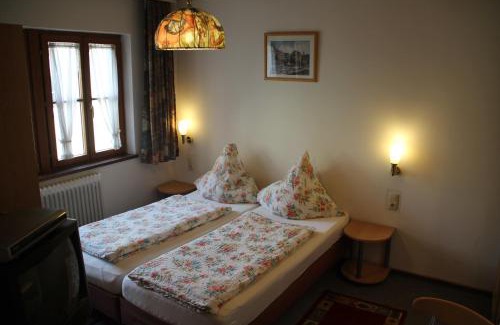 Rothenburg Old Town House | Pension Becker