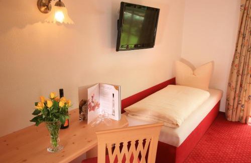Weyarn House | Pension Schweizerhaus Garni