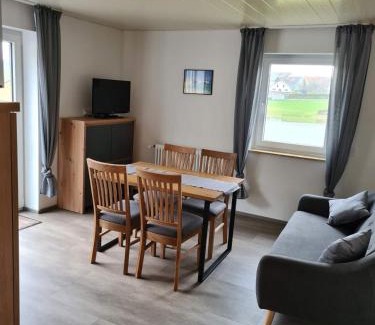 Feuchtwangen House | Pension Zum Grünen Wald