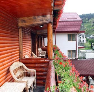 Moeciu de Sus House | Pensiunea Moeciu Casa Wiarusti