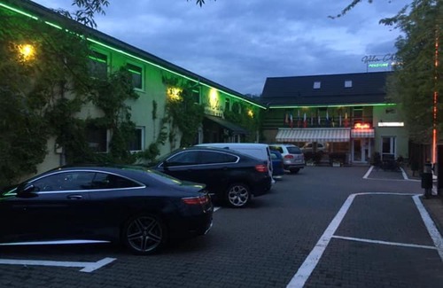 Corunca Hotel | Pensiunea Vila Chesa