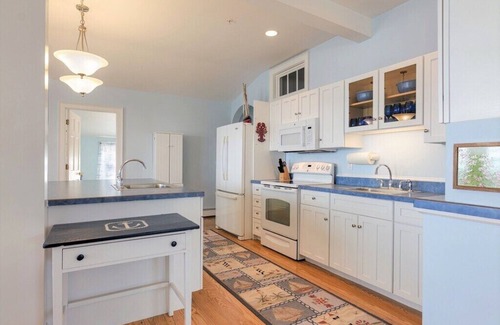 Lincolnville Apartment | Penthouse - Private Balconies - Beach and Water Views