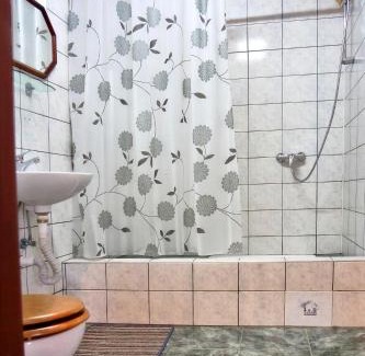 Satov House | Penzion Šatovské lípy