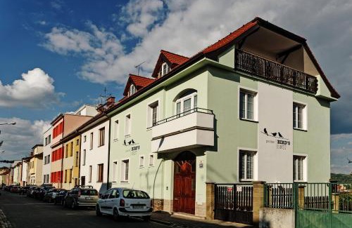 Brno House | Penzion Bird's Nest
