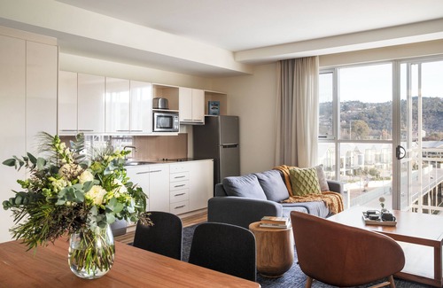 Launceston CBD Hotel | Peppers Seaport Launceston