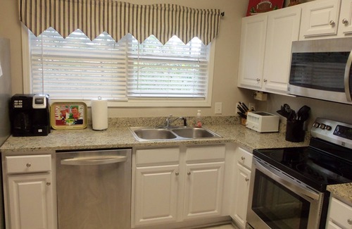Tuscaloosa Condo | PERFECT PLACE TO STAY FOR ANY ALABAMA VISIT!