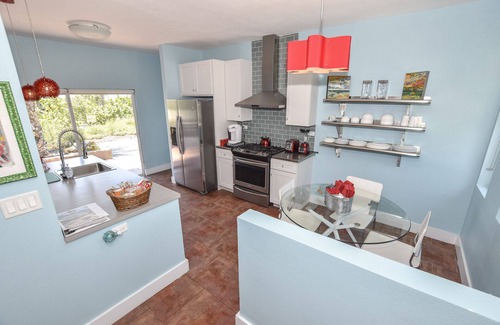 Venetian Way South House | Pet And People Friendly. Close To Everything Central Florida Offers!