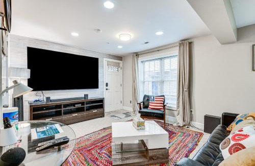 Colesville Apartment | Pet-Friendly DC Area Condo with Yard!