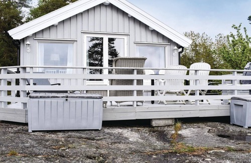 Raade House | Pet friendly home in Rygge with kitchen