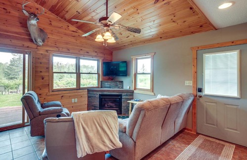 Iron River House | Pet-Friendly Iron River Cabin with Fire Pit!