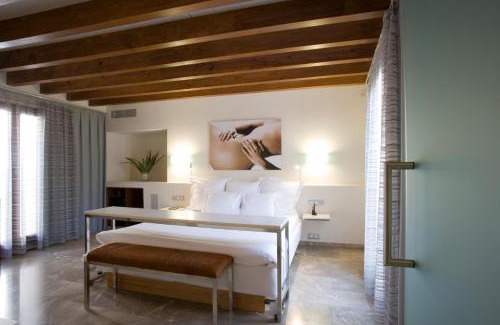 La Llotja-Born Hotel | Petit Palace Hotel Tres