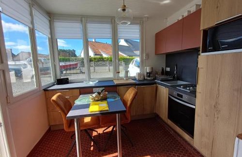Tregastel House | petite maison cosy