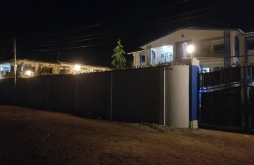 Freetown Apartment | PhaGibs Inn Hotel