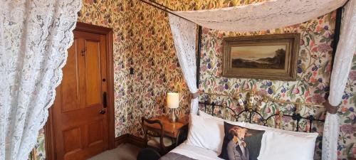 Paparoa Bed & Breakfast | Pheasant Lodge