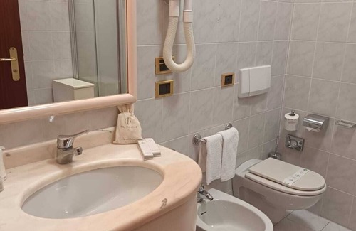 Correggio Hotel | Phi Hotel dei Medaglioni