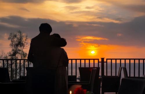 Ko Phi Phi Resort | Phi Phi Holiday Resort, Leam Tong Beach