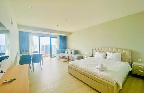Tran Phu Beach Apartment | Phi Yen Gold Coast Apartment