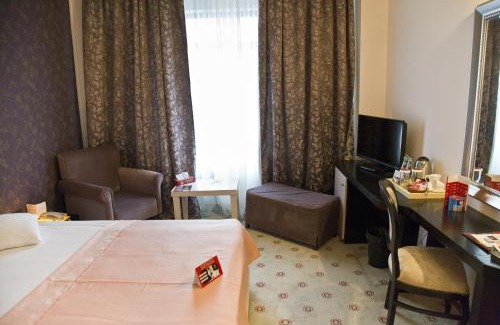 Baneasa Hotel | Phoenicia Grand Hotel
