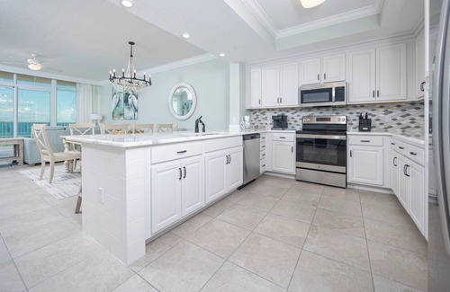 Orange Beach Condo | Phoenix Gulf Towers 307 - Spacious Condo w/Electric Fireplace