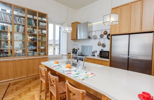 Navona Apartment | Piazza Navona: Beautiful 4BR 4 Baths, A/C, Wi-Fi - Habitat Italy